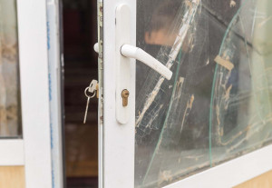 thm_hdr_home_watch_broken_door-300x207